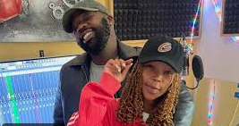 Fifi Cooper – JEHOVA Ft. Bongani Fassie